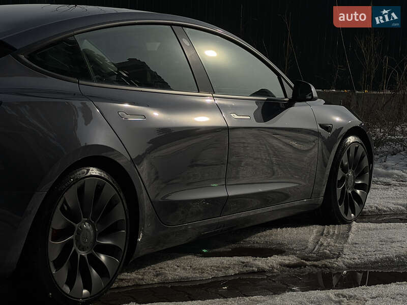 Седан Tesla Model 3 2021 в Киеве фото 9 Седан Tesla Model 3 2021 в Киеве