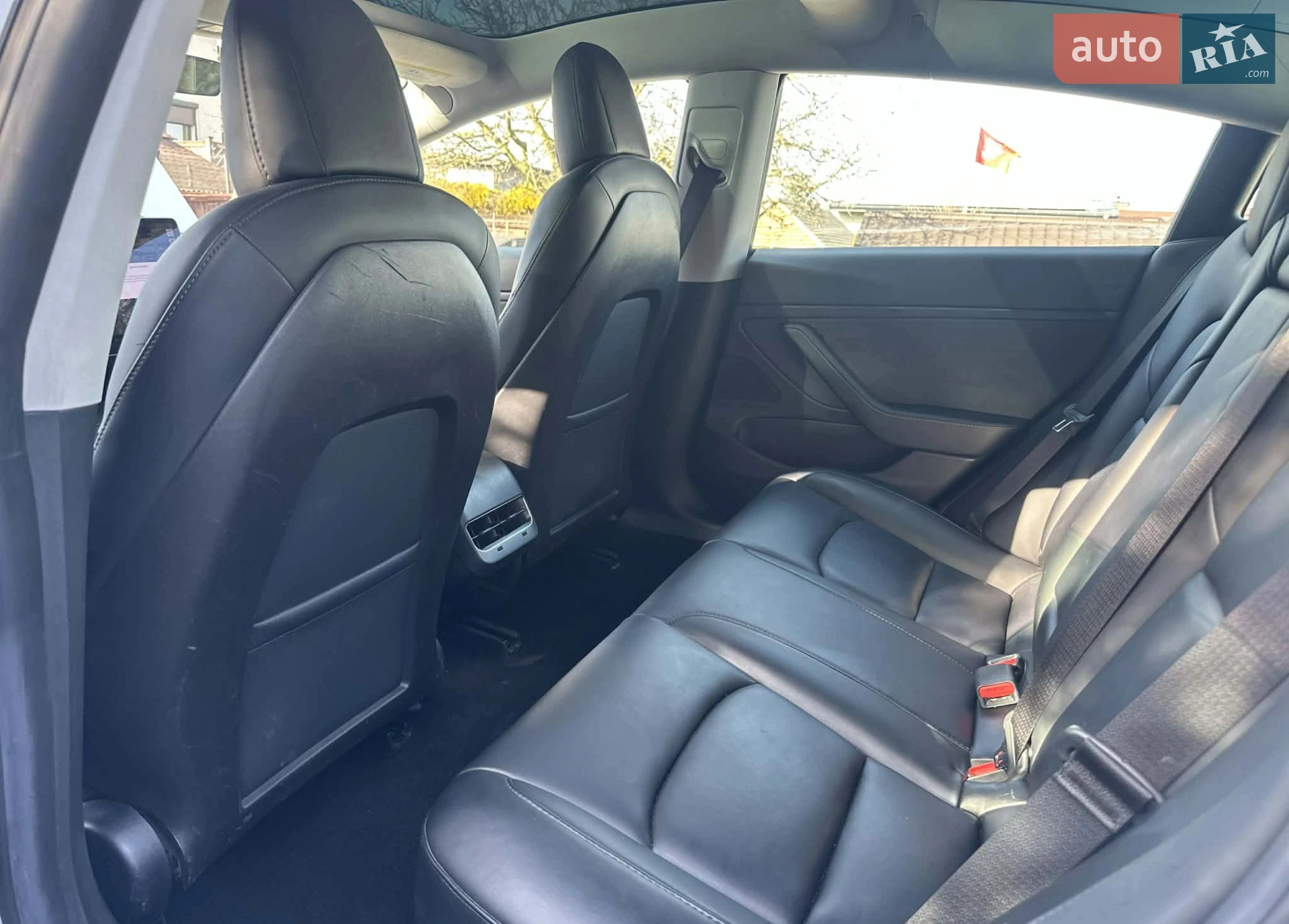 2018 Tesla Model 3 - мініатюра 11
