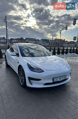 Седан Tesla Model 3 2021 в Виннице