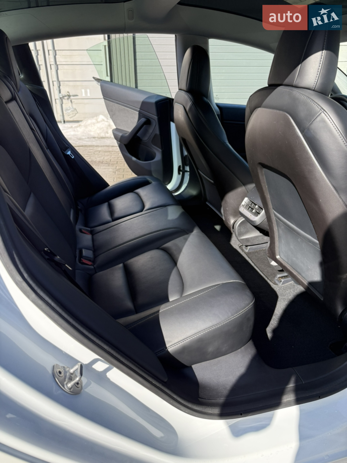 2020 Tesla Model 3 - мініатюра 29