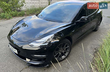 Седан Tesla Model 3 2019 в Києві