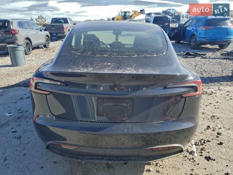 Седан Tesla Model 3 2025 в Одессе