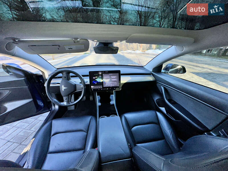 Седан Tesla Model 3 2018 в Дрогобыче фото 38 Седан Tesla Model 3 2018 в Дрогобыче