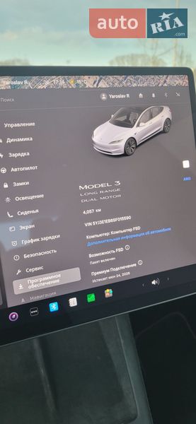 Седан Tesla Model 3 2025 в Ивано-Франковске