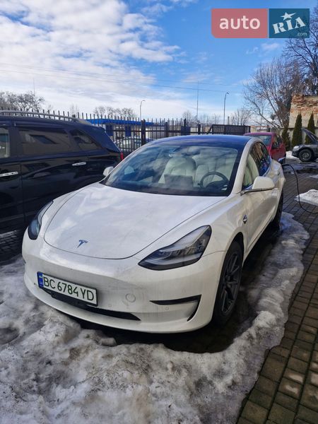 2018 Tesla Model 3, VIN 5YJ3E1EB2JF074943:plate — фото 1 (autoria)