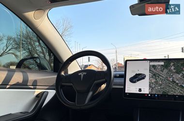 Седан Tesla Model 3 2018 в Черкассах
