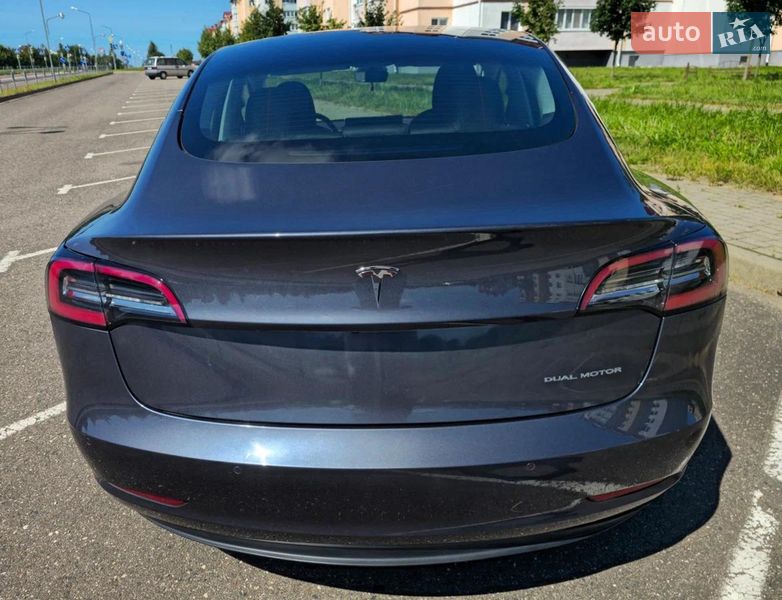 Седан Tesla Model 3 2021 в Одесі