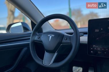 Седан Tesla Model 3 2021 в Коломые