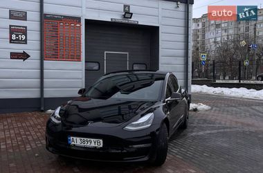 Седан Tesla Model 3 2019 в Белой Церкви