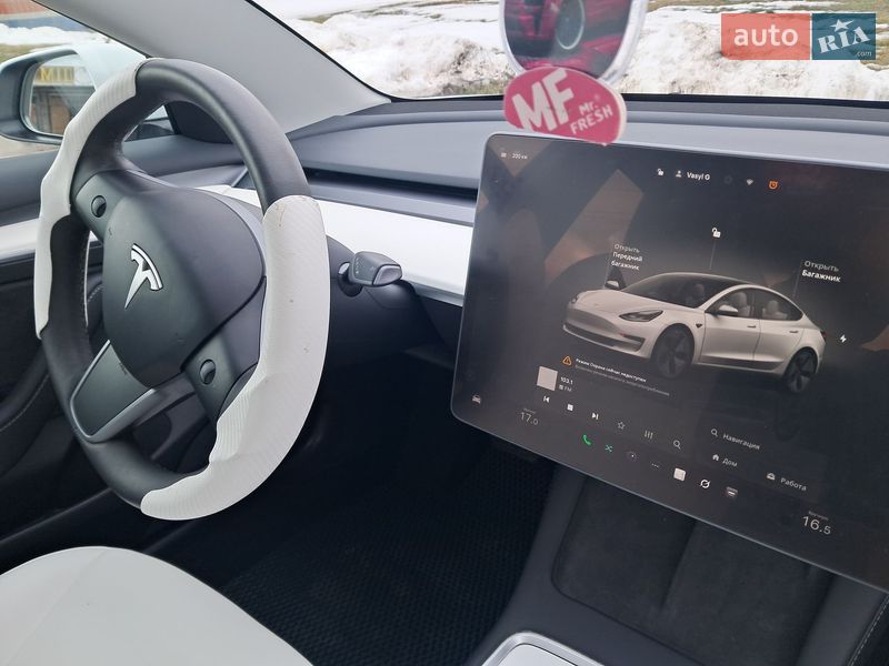 Седан Tesla Model 3 2023 в Києві фото 16 Седан Tesla Model 3 2023 в Києві