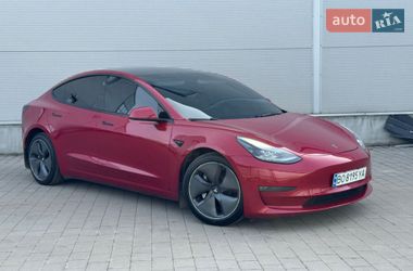 Седан Tesla Model 3 2021 в Ивано-Франковске