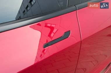 Седан Tesla Model 3 2021 в Ивано-Франковске
