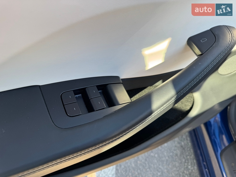 Седан Tesla Model 3 2024 в Киеве фото 23 Седан Tesla Model 3 2024 в Киеве