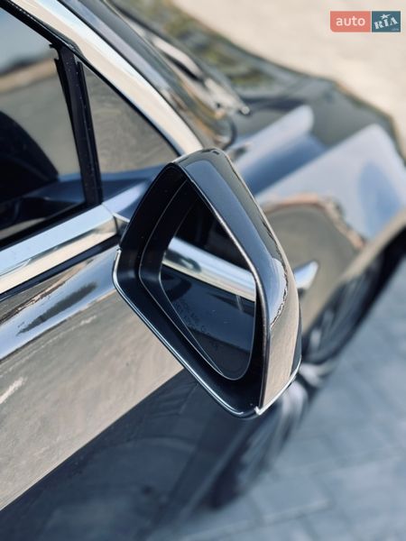 Седан Tesla Model 3 2018 в Луцьку