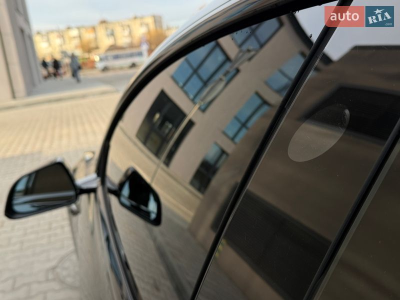 Седан Tesla Model 3 2018 в Калуші фото 15 Седан Tesla Model 3 2018 в Калуші