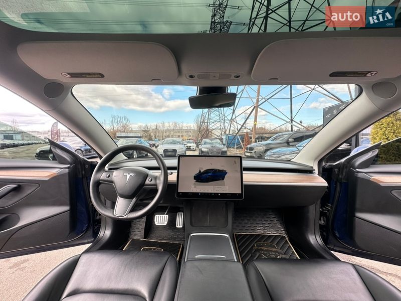 Седан Tesla Model 3 2022 в Харкові