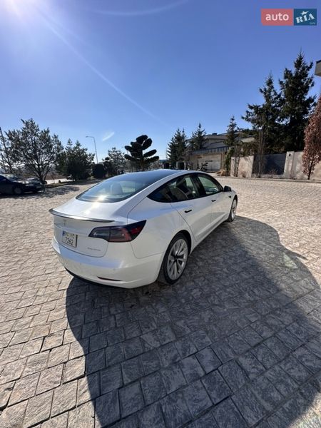 Седан Tesla Model 3 2020 в Львове фото 26 Седан Tesla Model 3 2020 в Львове