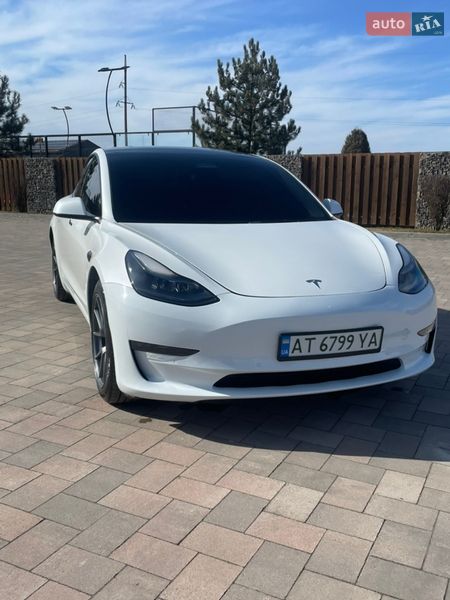 Седан Tesla Model 3 2022 в Івано-Франківську фото 3 Седан Tesla Model 3 2022 в Івано-Франківську
