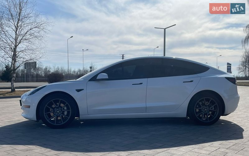 Седан Tesla Model 3 2022 в Івано-Франківську фото 13 Седан Tesla Model 3 2022 в Івано-Франківську