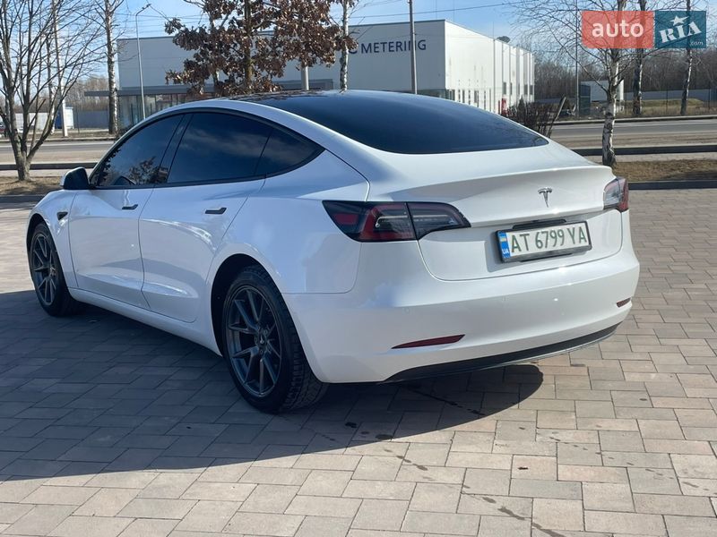 Седан Tesla Model 3 2022 в Івано-Франківську фото 15 Седан Tesla Model 3 2022 в Івано-Франківську