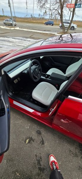 Седан Tesla Model 3 2018 в Харкові