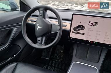 Седан Tesla Model 3 2021 в Харькове