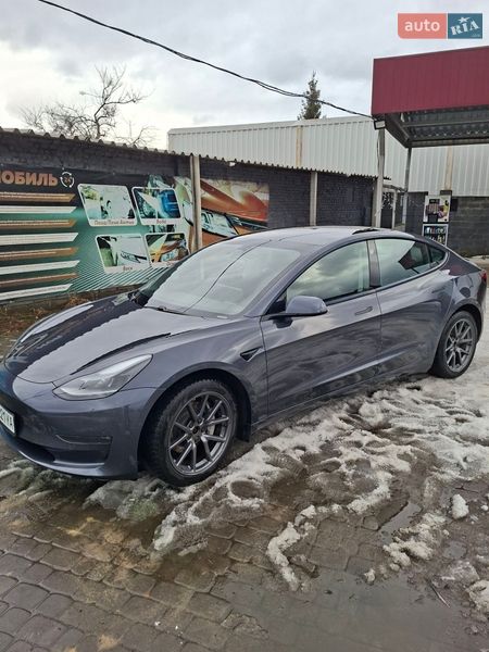 Седан Tesla Model 3 2021 в Харькове