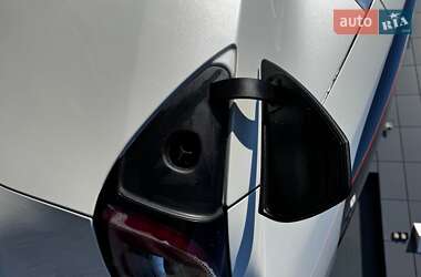 Седан Tesla Model 3 2020 в Коростышеве