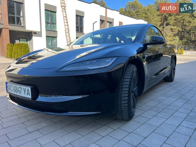 Седан Tesla Model 3 2024 в Ковелі