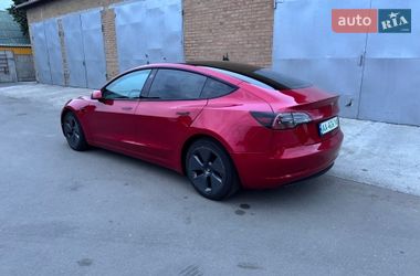 Седан Tesla Model 3 2021 в Ромнах