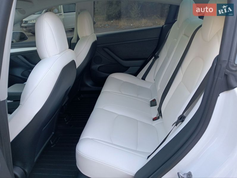 Седан Tesla Model 3 2022 в Кривому Розі фото 10 Седан Tesla Model 3 2022 в Кривому Розі