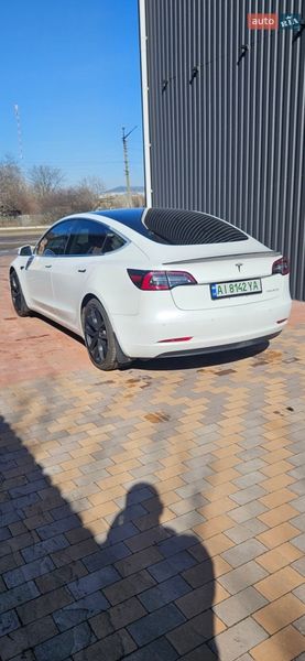 Седан Tesla Model 3 2018 в Києві