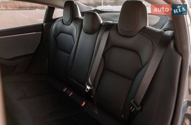 Седан Tesla Model 3 2025 в Ровно фото 19 Седан Tesla Model 3 2025 в Ровно