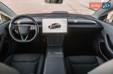 Седан Tesla Model 3 2025 в Ровно фото 60 Седан Tesla Model 3 2025 в Ровно