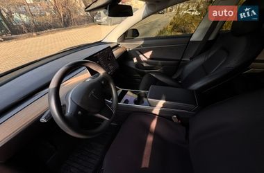 Седан Tesla Model 3 2020 в Ивано-Франковске