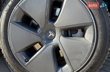 Седан Tesla Model 3 2020 в Харькове