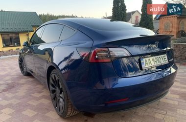 Седан Tesla Model 3 2022 в Обухове