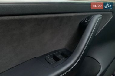 Седан Tesla Model 3 2022 в Обухове