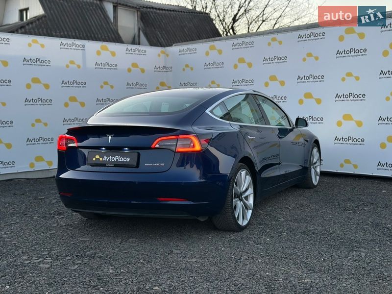 Седан Tesla Model 3 2019 в Луцке фото 15 Седан Tesla Model 3 2019 в Луцке