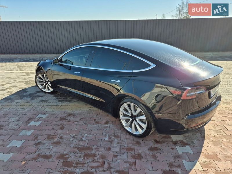 Седан Tesla Model 3 2019 в Буче фото 5 Седан Tesla Model 3 2019 в Буче