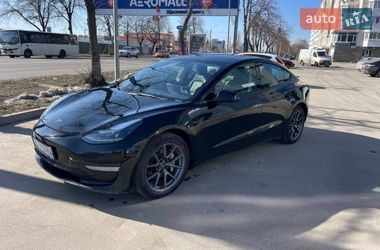 Седан Tesla Model 3 2022 в Борисполе