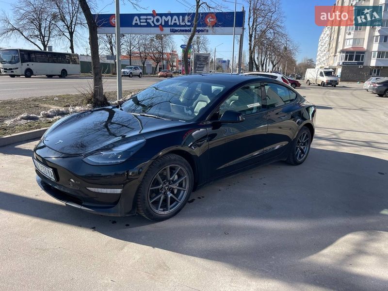 2022 Tesla Model 3, VIN 5YJ3E1EBXNF196908:plate — фото 1 (autoria)