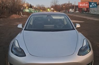 Седан Tesla Model 3 2018 в Житомире