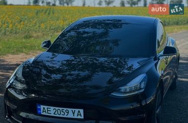 Седан Tesla Model 3 2019 в Днепре