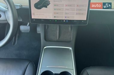 Седан Tesla Model 3 2019 в Днепре