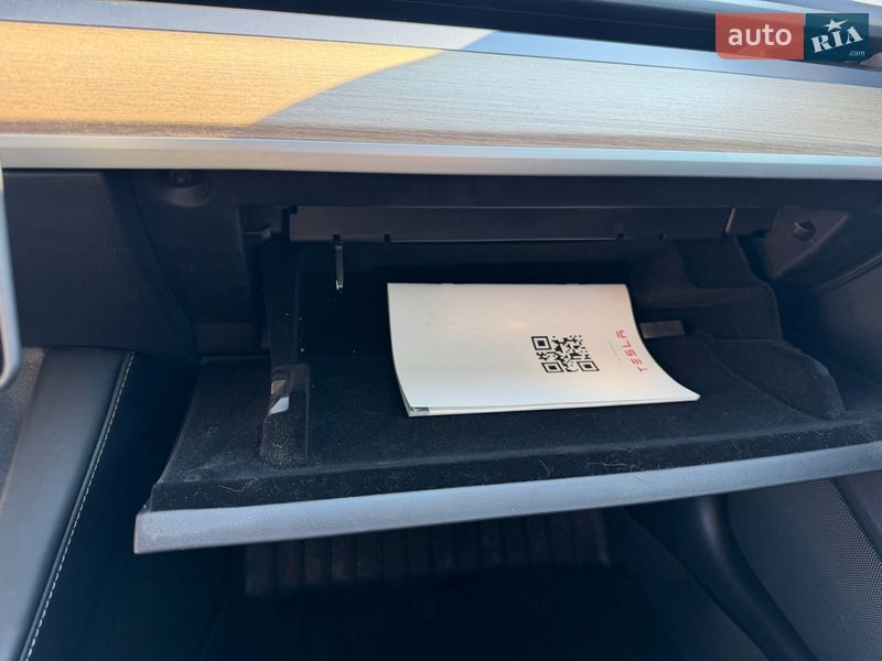 Седан Tesla Model 3 2021 в Києві фото 21 Седан Tesla Model 3 2021 в Києві