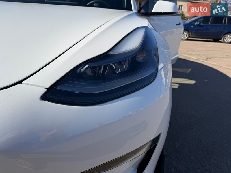 Седан Tesla Model 3 2021 в Києві фото 26 Седан Tesla Model 3 2021 в Києві