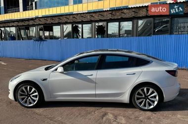 Седан Tesla Model 3 2020 в Харькове