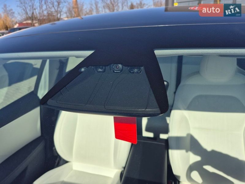 Седан Tesla Model 3 2025 в Кропивницькому фото 19 Седан Tesla Model 3 2025 в Кропивницькому