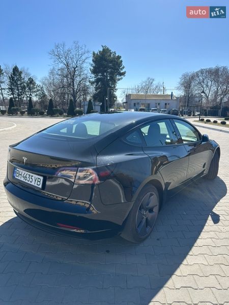 Седан Tesla Model 3 2022 в Измаиле